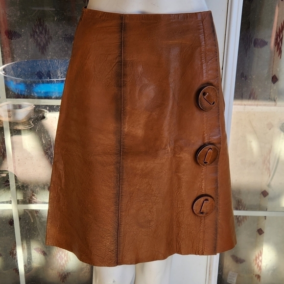VINTAGE DISTRESSED JEANNE BERNARD PARIS ORIGINAL LEATHER SKIRT - Picture 4 of 10